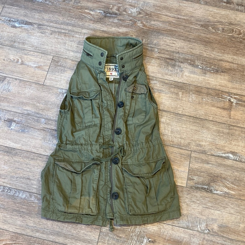 Abercrombie and Fitch Utility Vest.